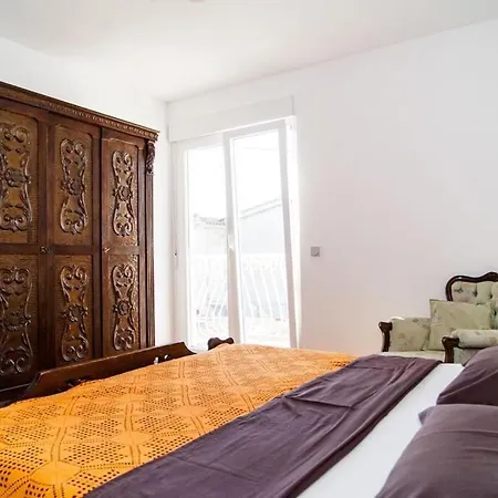 House Oaza Vikendica