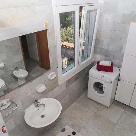 House Oaza Vikendica Rogoznica (Sibenik-Knin)