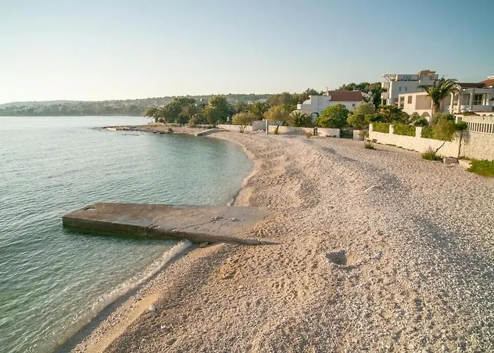 House Oaza * Rogoznica (Sibenik-Knin)